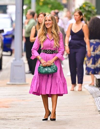 carrie bradshaw clutch bag.